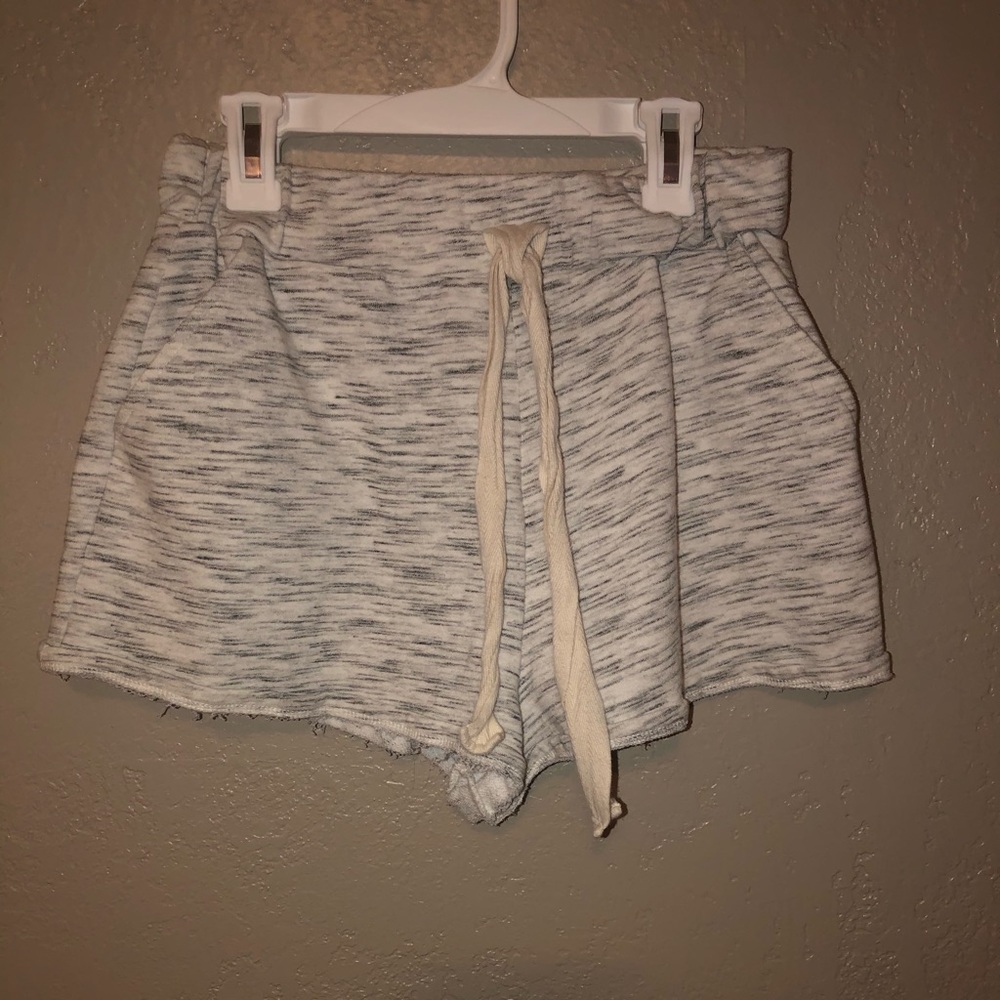 Grey comfy shorts